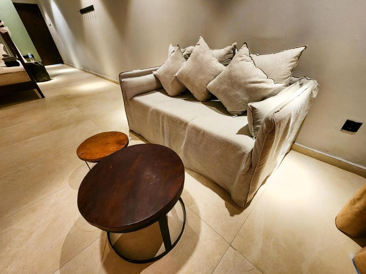 Kalimba Beach Resort (Adults Only) 코투 외부 사진